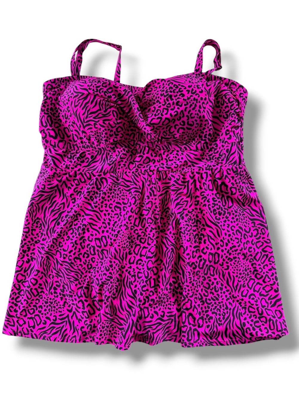 Torrid Wireless Bandeau Swim Dress Size 4X in Wild Leopard Pink Glo - Picture 2 of 8